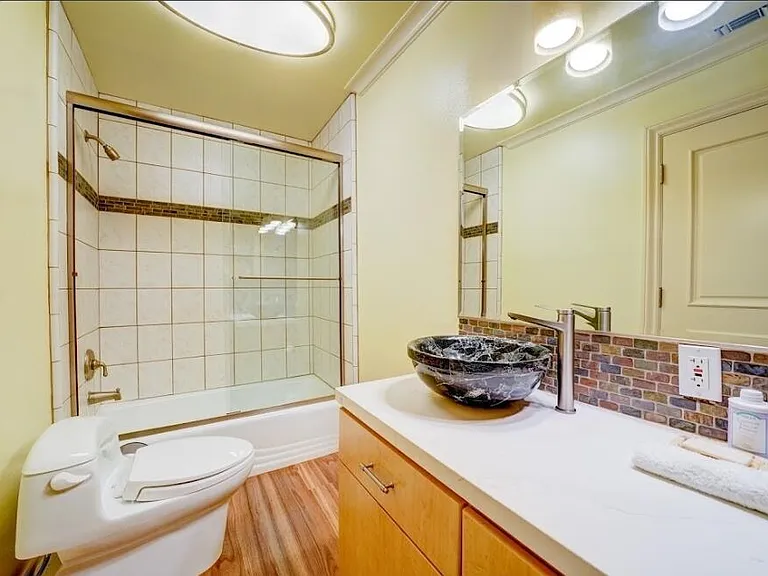 1377 Knoll Rd #A — Photo 10
