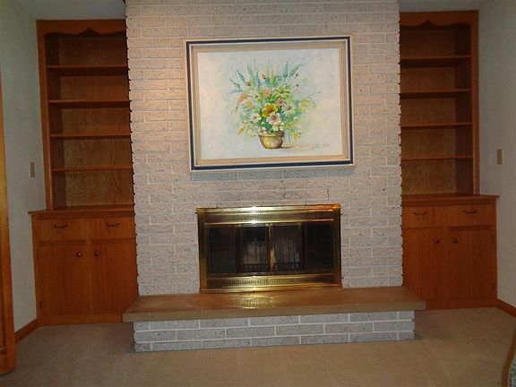 4th image of 3420 Sanibel Dr