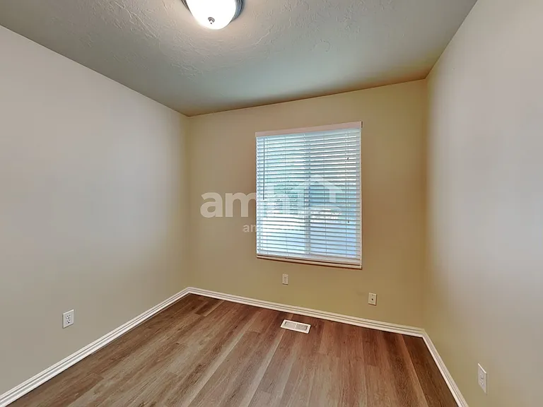 2964 S Fetzer Dr — Photo 14