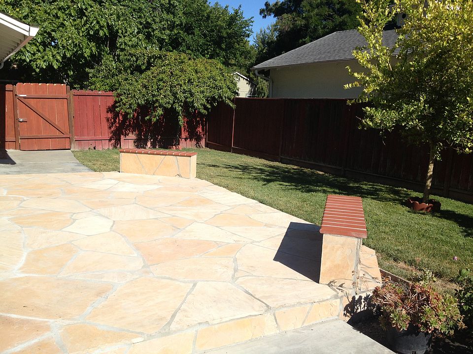 1st image of 2385 Kay Dr