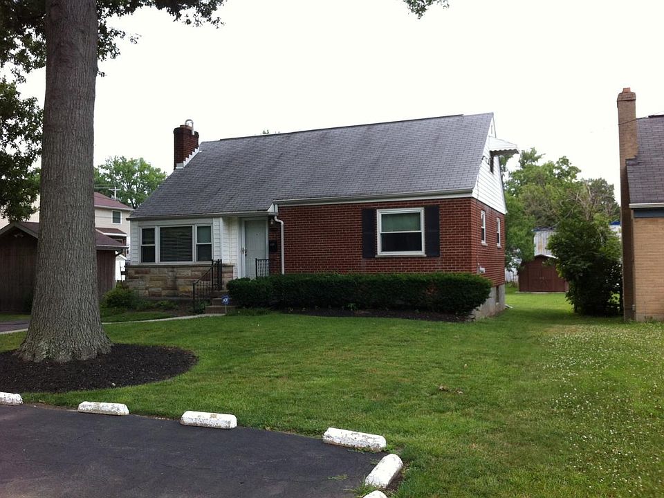 Great Street Appeal - All Brick!