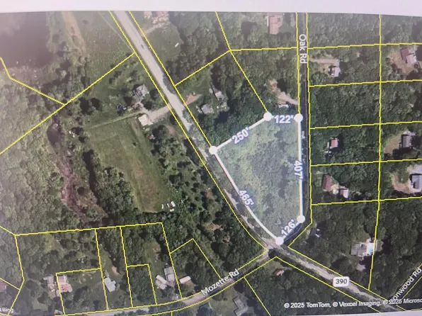 118 Route 390, Greentown, PA 18426