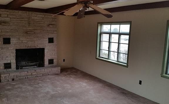 4th image of 4405 N College Ave