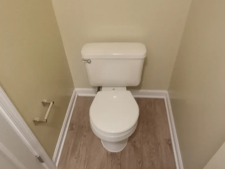 322 Dennison Ct — Photo 13