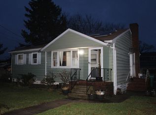 26 Paul St, Edison, NJ 08817