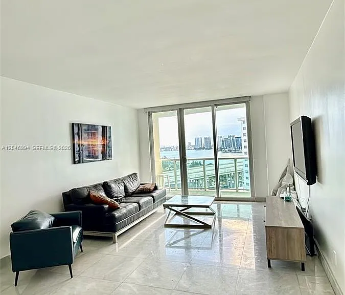 19380 Collins Ave #1423 — Photo 5