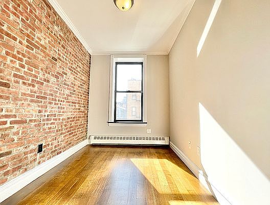4th image of 659 9th Ave APT 2