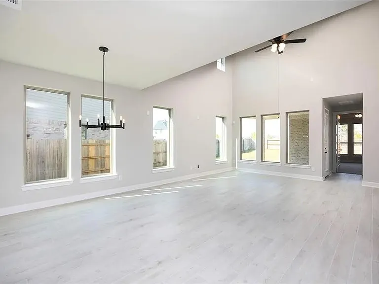 24130 Elkhorn Glen Ln — Photo 6
