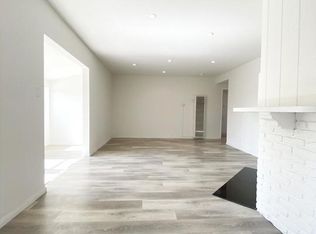 1552 W 122nd St, Los Angeles, CA 90047