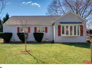 541 S Warminster Rd, Hatboro, PA 19040