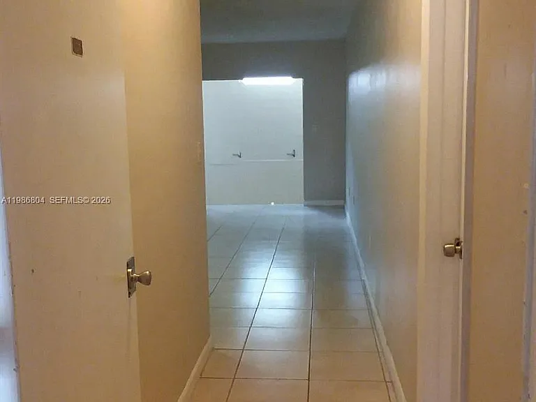 140 Royal Palm Rd #107 — Photo 1