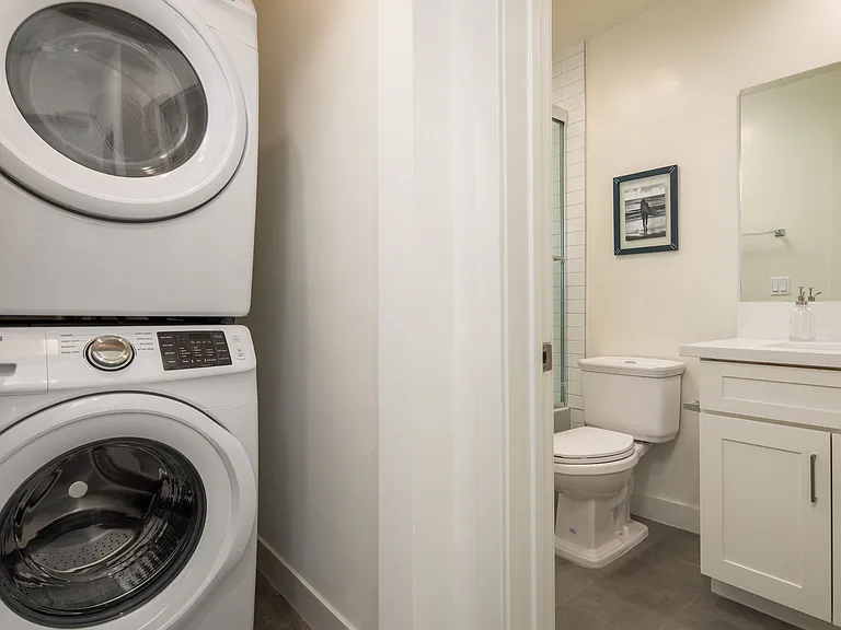 Pacific Apartment Homes — Photo 9