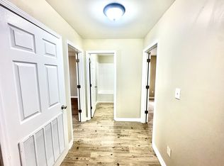 30 Sirmans Rd, Ray City, GA 31645