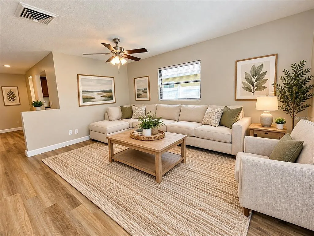 3 bed, 1.5 bath, 1366 sqft, $2,550 — Photo 1