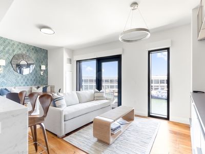 300 Pier 4 Blvd UNIT 4K, Boston, MA, 02210