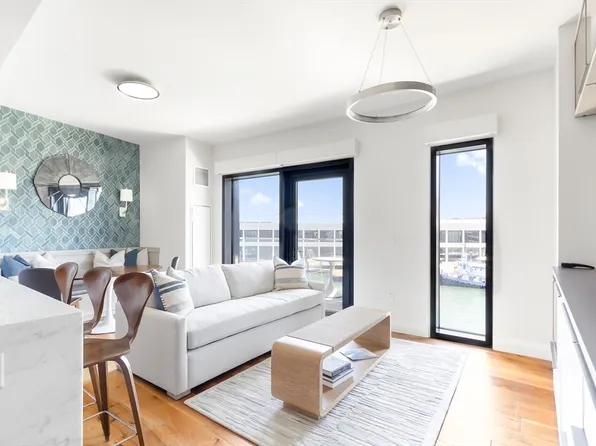 300 Pier 4 Blvd Unit 4K, Boston, MA 02210
