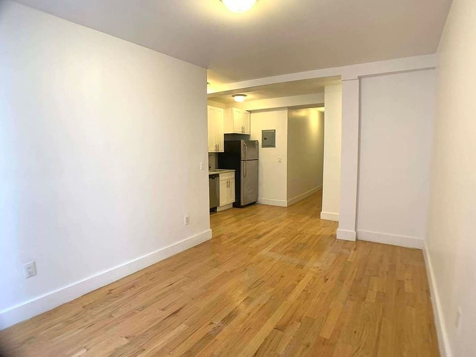 1st image of 2025 Regent Pl APT B3