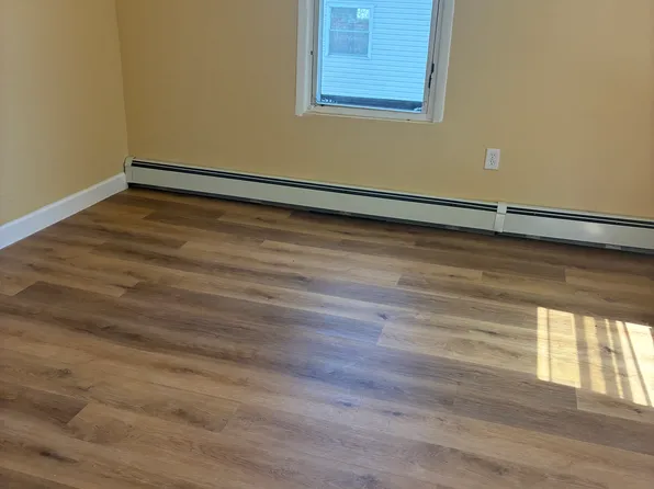 72 W 22nd St, Bayonne, NJ