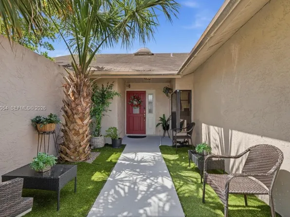 4080 NW 1st Pl, Deerfield Beach, FL 33442