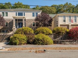 9 Overbrook Rd, Middleton, MA 01949