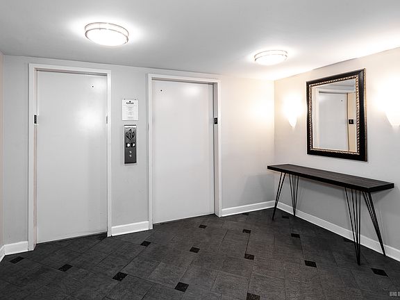 4th image of 1840 Huntington Blvd APT 302