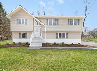 232 W Randolph Ave, Mine Hill, NJ 07803