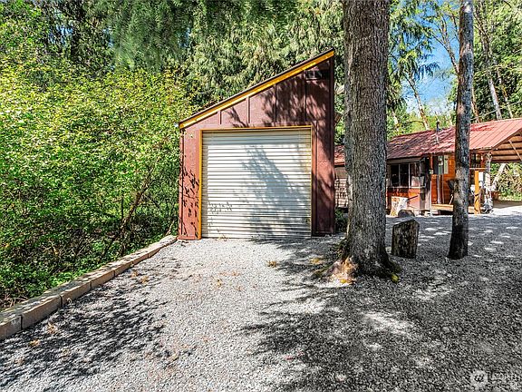 3rd image of 126 Osborn Rd