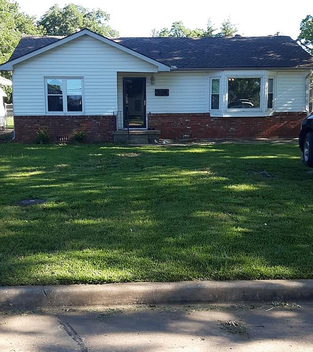 1st image of 308 E Emporia Ave