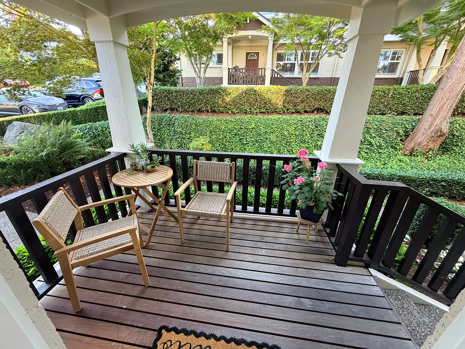 2 bed, 1500 sqft, $4,195 — Photo 2