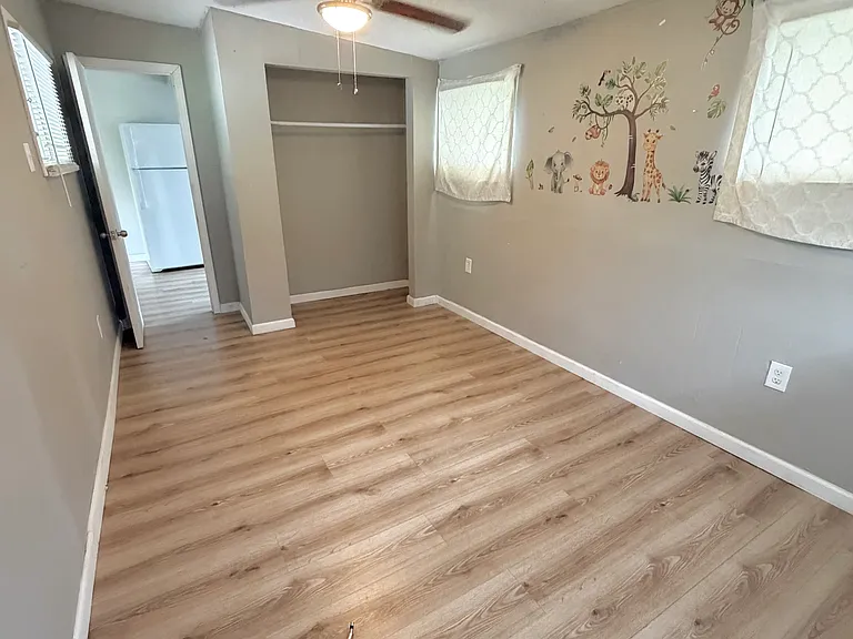3304 W Cesar E Chavez Blvd #B — Photo 5