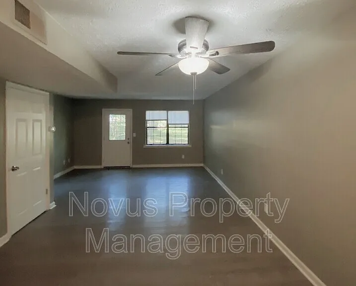 715 South St — Photo 5