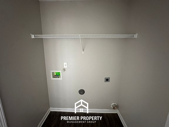 5th image of 10088 Chariden Dr