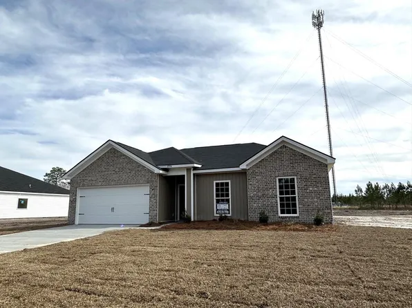 2998 SE Arnold Dr, Allenhurst, GA 31301