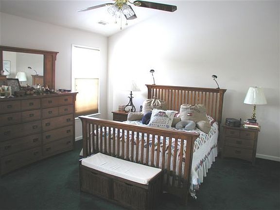 4th image of 50004 Streamwood Dr #1