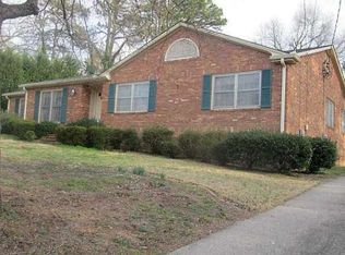 1104 Lanier Ave, Gainesville, GA 30501