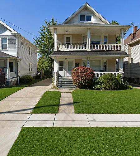 1290 Warren Rd #B Photo 1