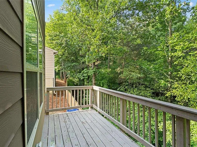 113 Oakview Psge #1 — Photo 17
