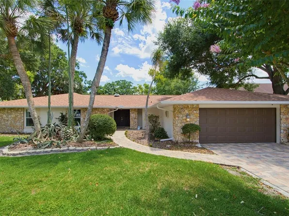 125 Spring Lake Hills Dr, Altamonte Springs, FL 32714