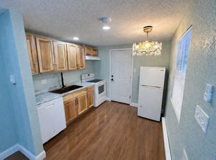 800 S Westland Dr #11, Appleton, WI 54914