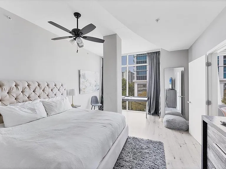 525 E Jackson St #609 — Photo 20