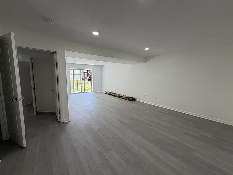 16603 Reservoir Loop #BASEMENT — Photo 8