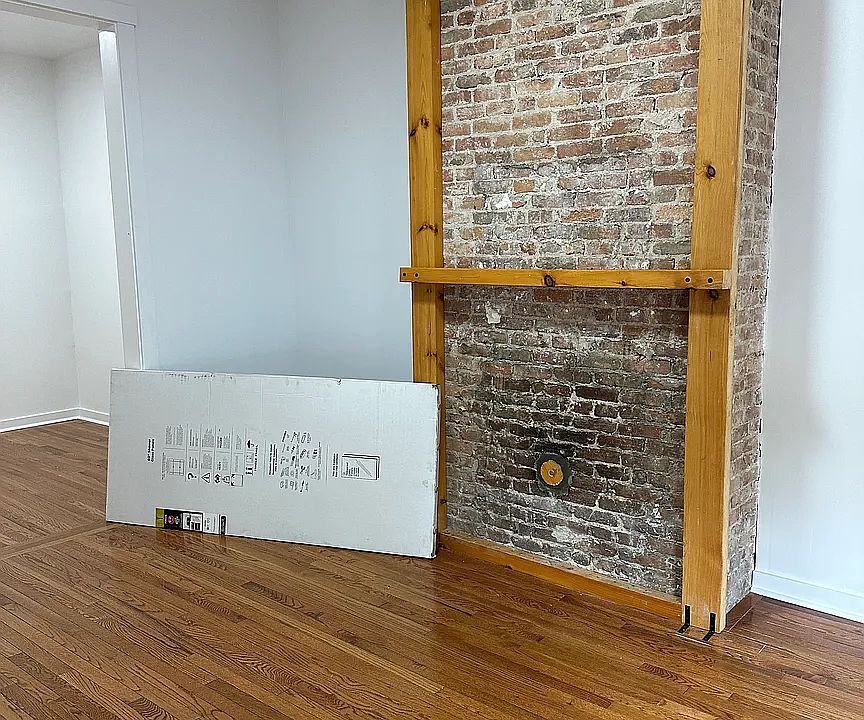 1st image of 232 Monitor St Floor 1