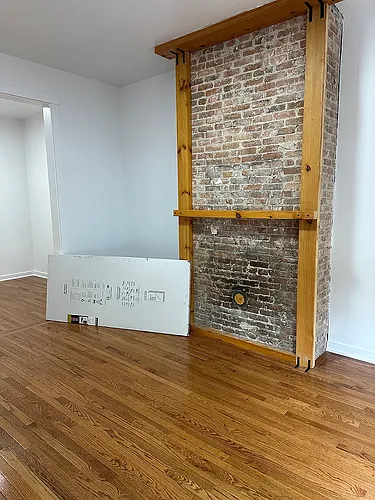 232 Monitor St #1 Photo 1