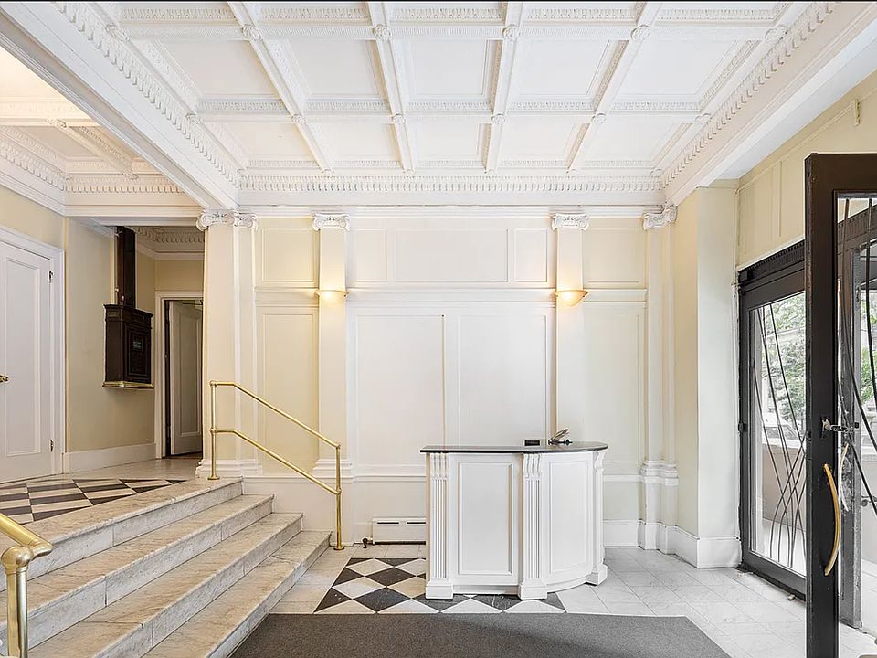 2nd image of 401 W End Ave #4F