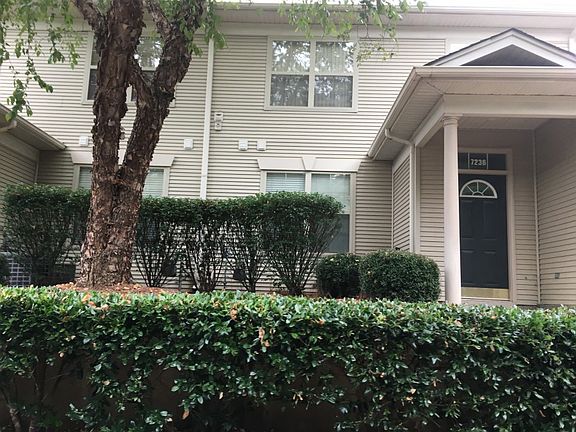 2nd image of 7236 Michaels Landing Dr