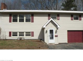 7 Columbus Rd, Cape Elizabeth, ME 04107