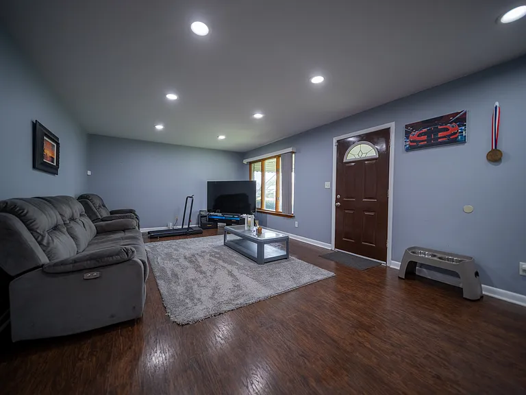 28660 Patricia Ave — Photo 7