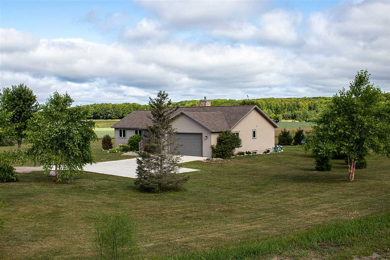 981 Garber Rd, Levering, MI 49755 Zillow