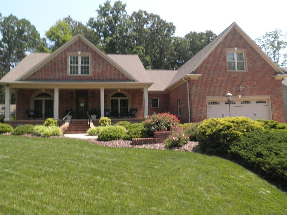 1st image of 105 White Poplar Dr