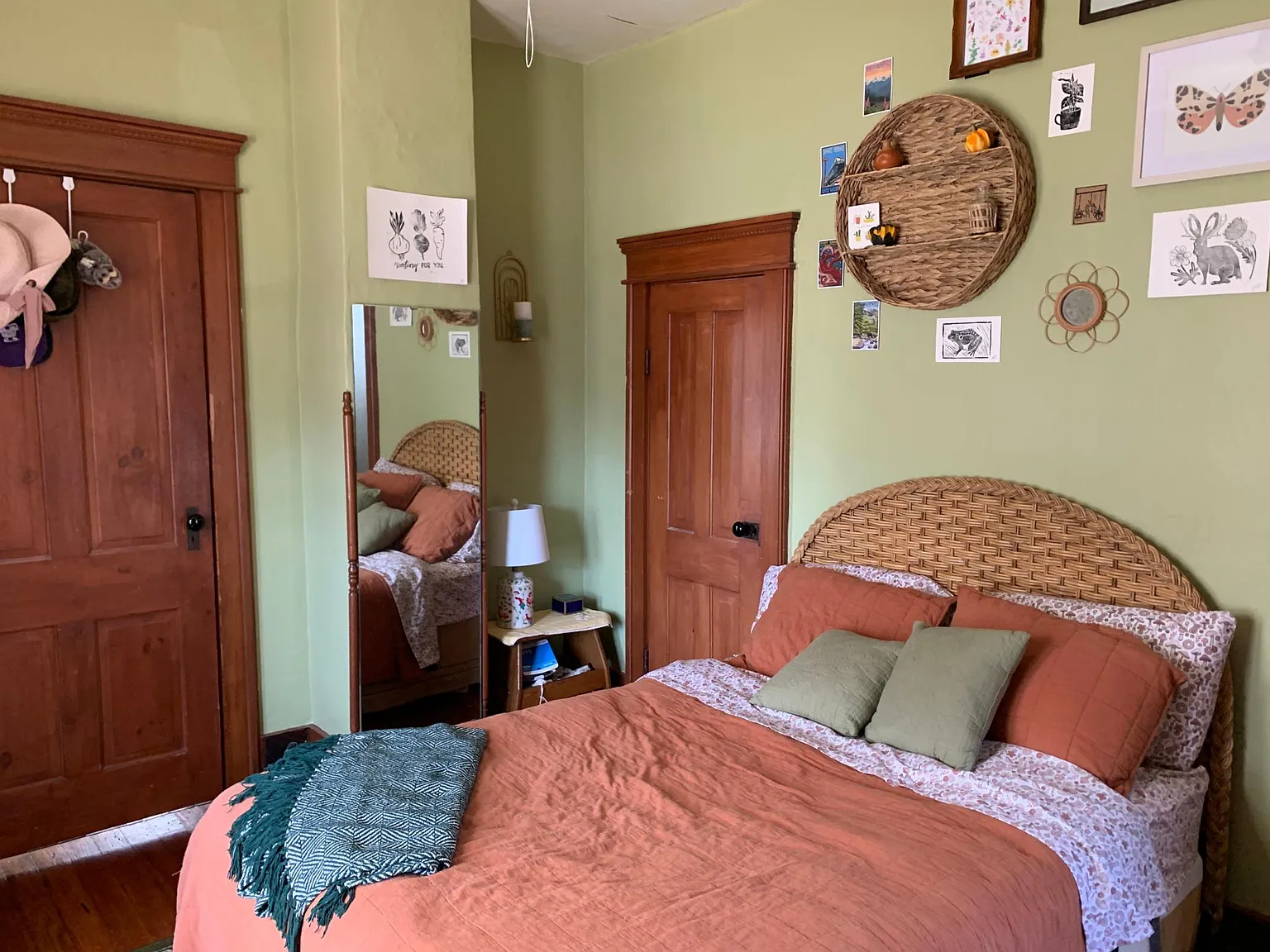 619 E Pierce St — Photo 4